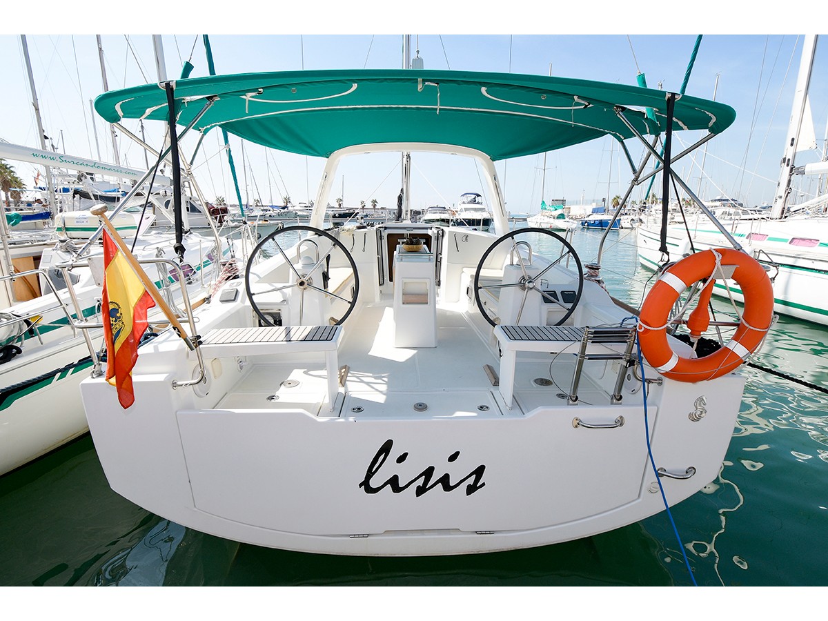 Rzut jachtu Oceanis 38 Lisis