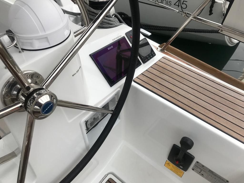 Jacht Jerez (Sun Odyssey 519)